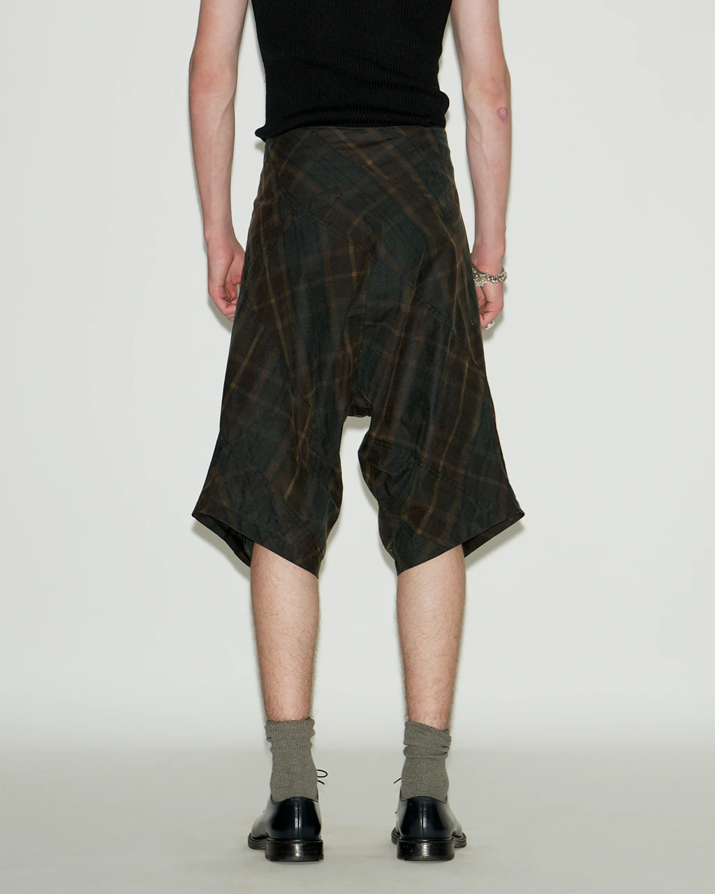 WAXED TARTAN SHORTS