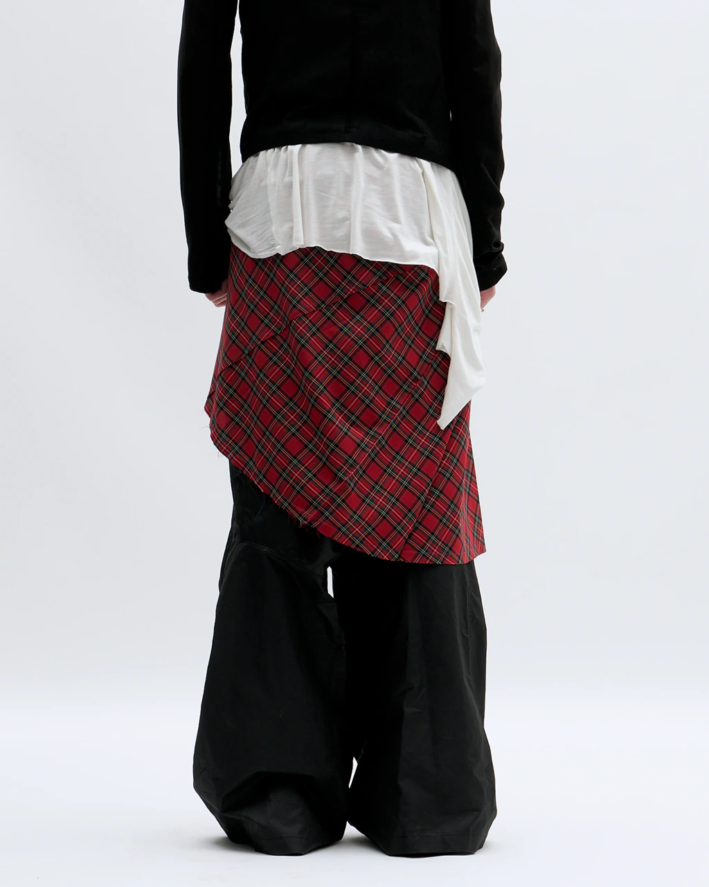 RED TARTAN SHORT SKIRT