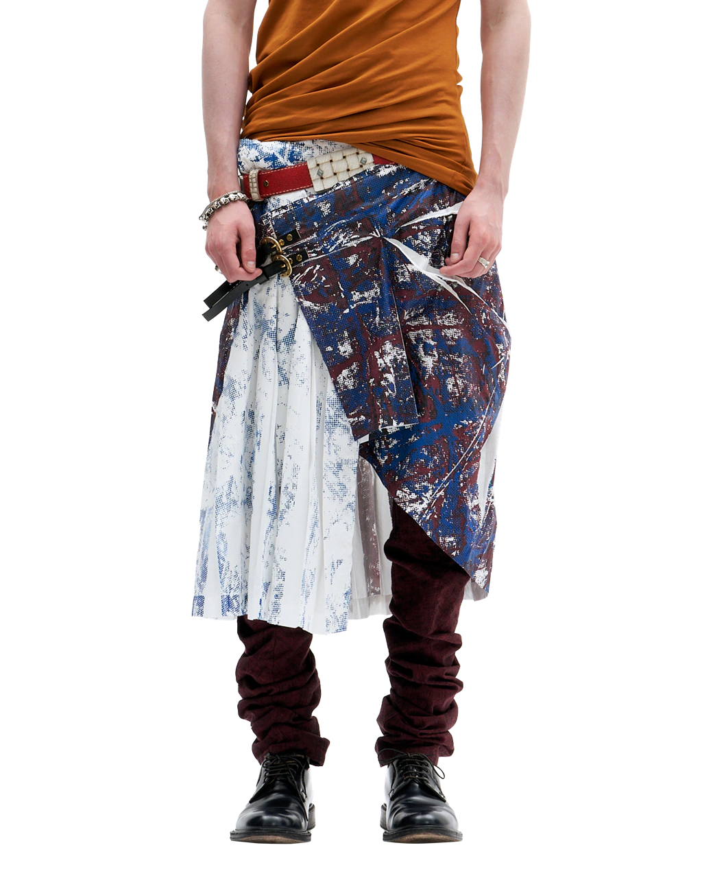 GRAPHIC WRAP SKIRT