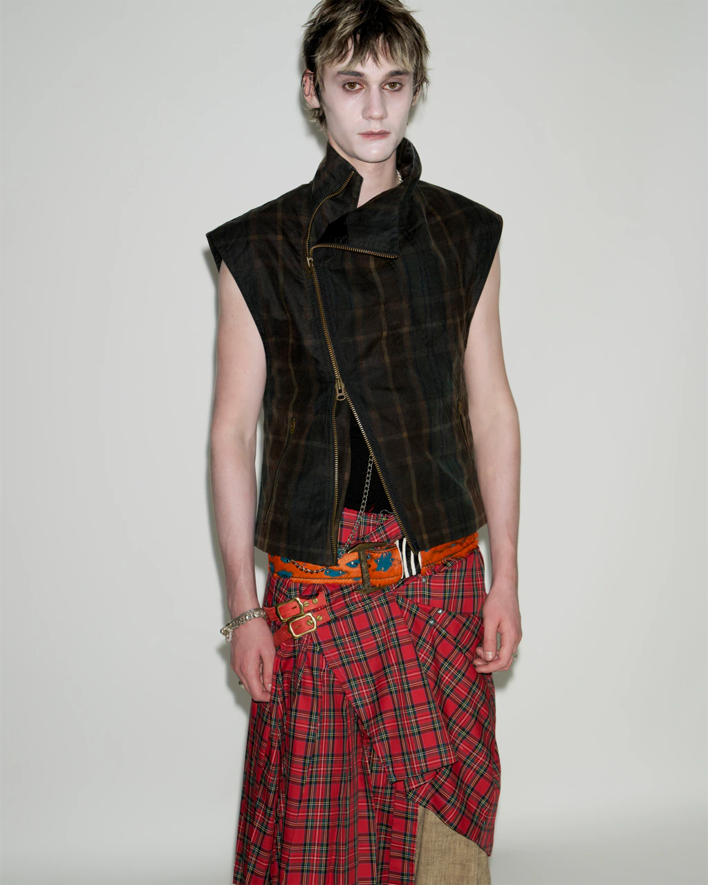 WAXED TARTAN VEST