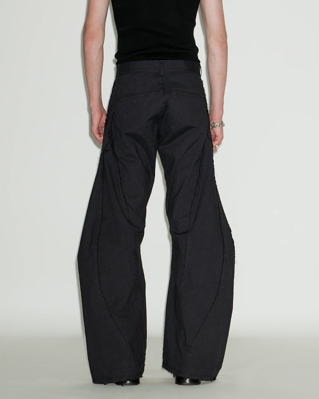 NAVY WIDE-LEG TROUSERS